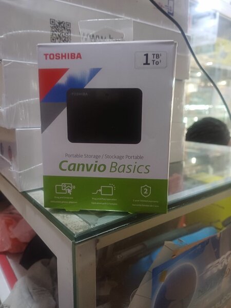 TOSHIBA 1TB EXTERNAL HARD DRIVES