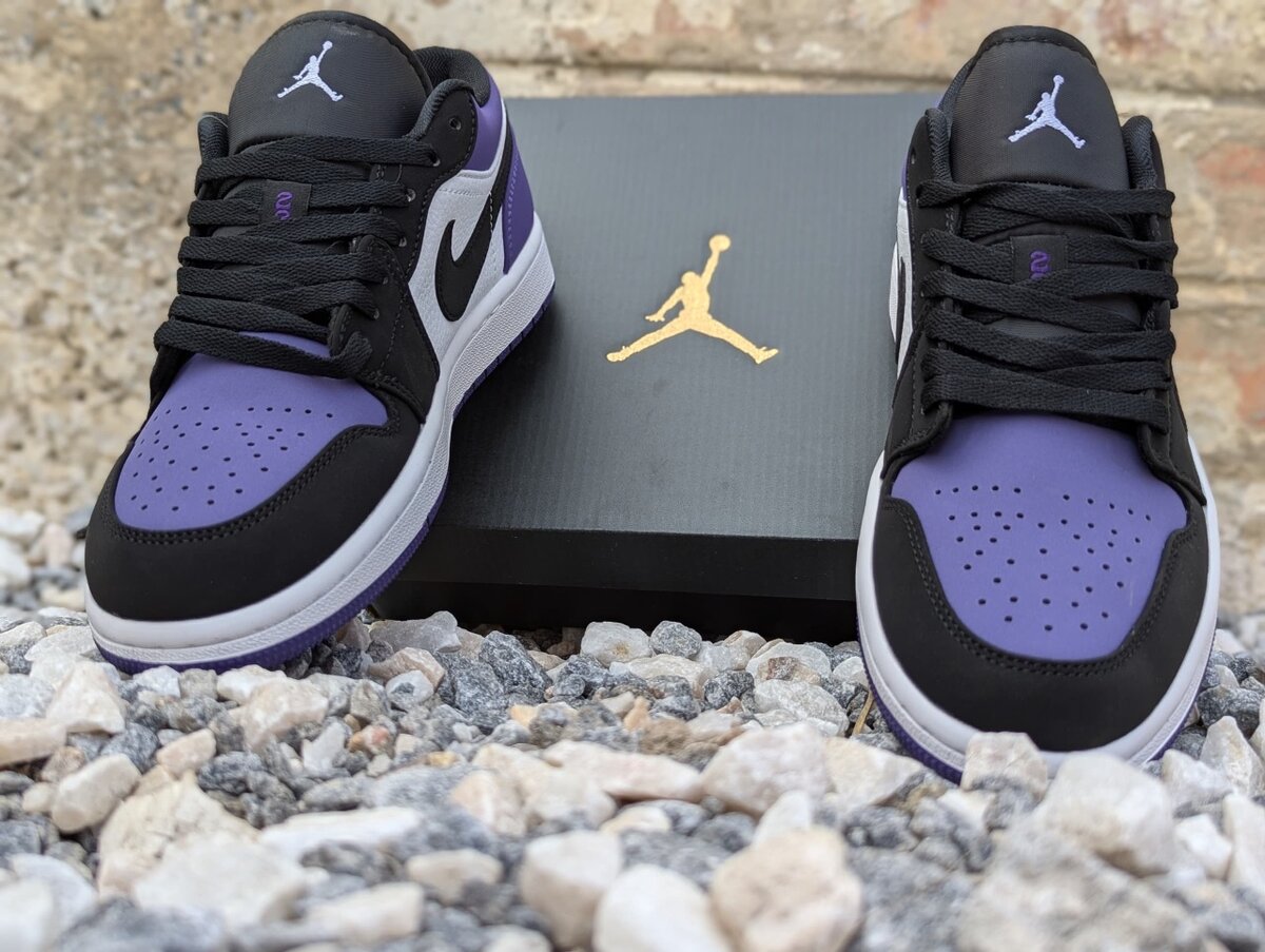 JORDAN 1 LOW (COURT PURPLE)