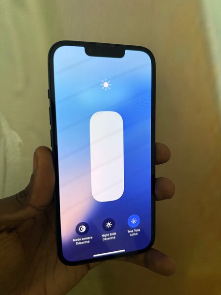 iPhone 128GB Noir Débloqué
