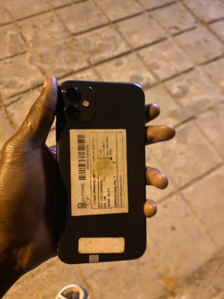 iPhone 11 ( 128 giga )