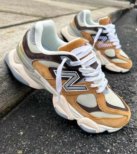 NEW BALANCE CLASSIC