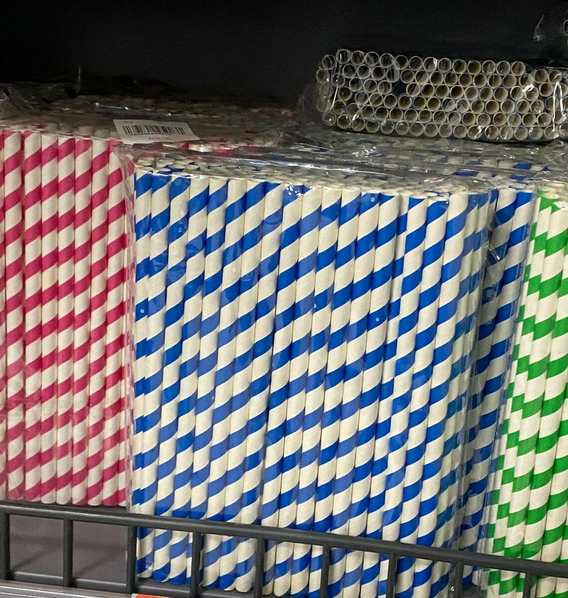 100 pailles colorées