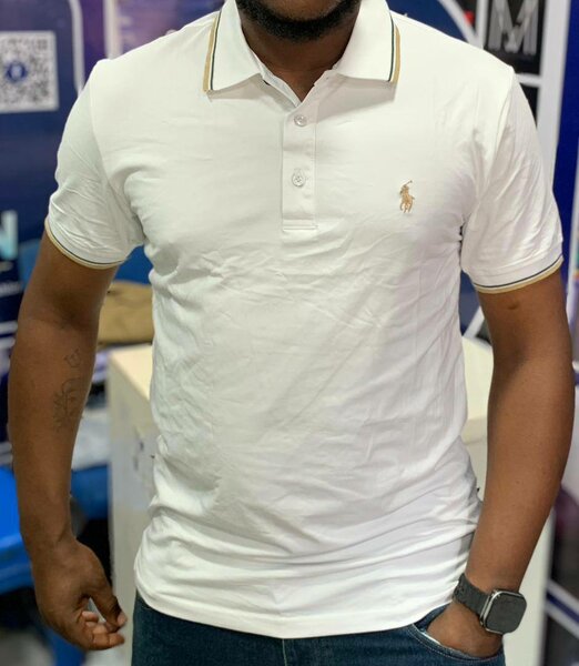 Polo homme blanc élégant