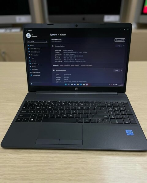 HP-250 G8