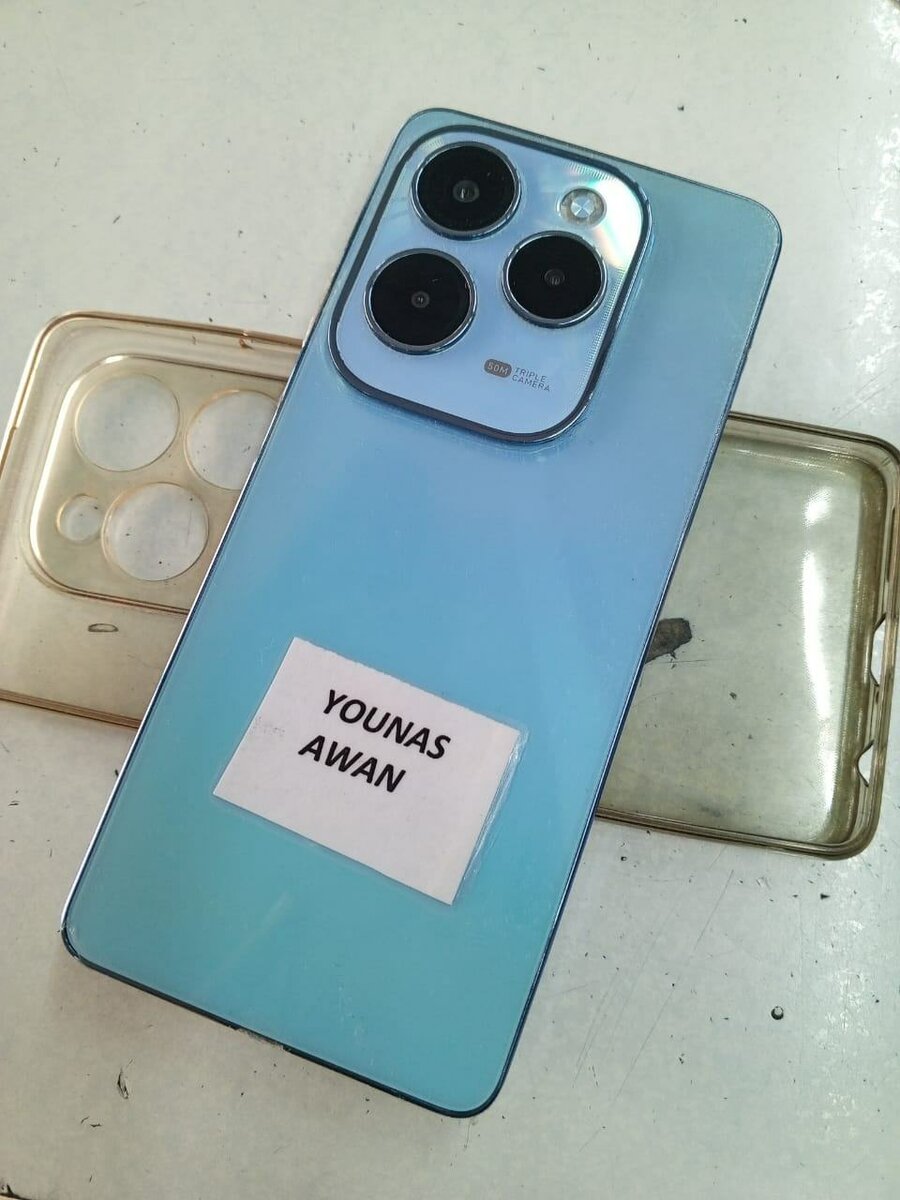 Infinix Hot 40 8+8 256 gb