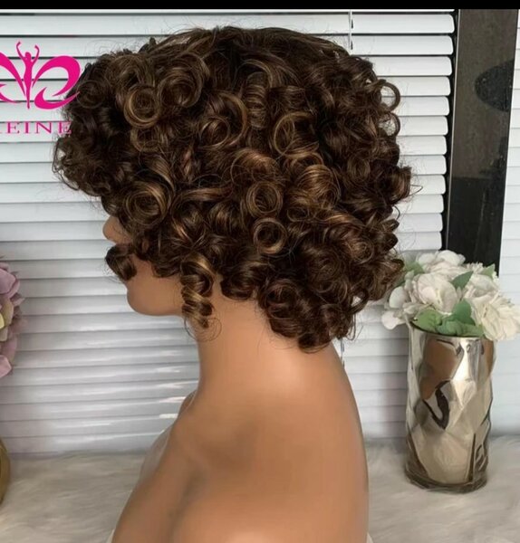 Perruque Bouclée Courte Style Afro