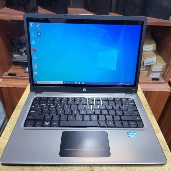 HP Folio 13