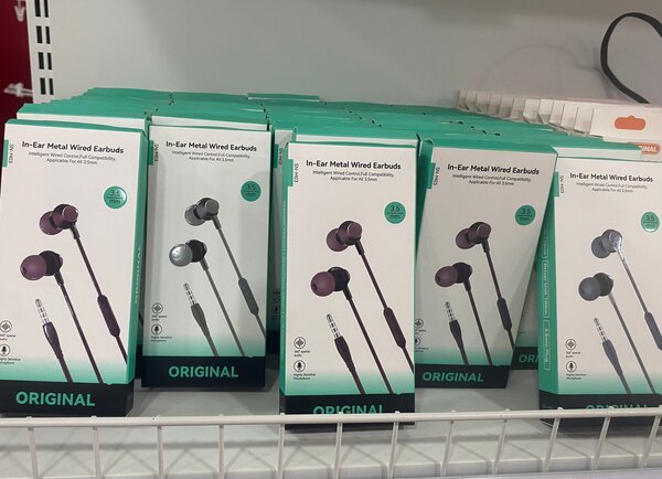 Écouteurs intra-auriculaires métal