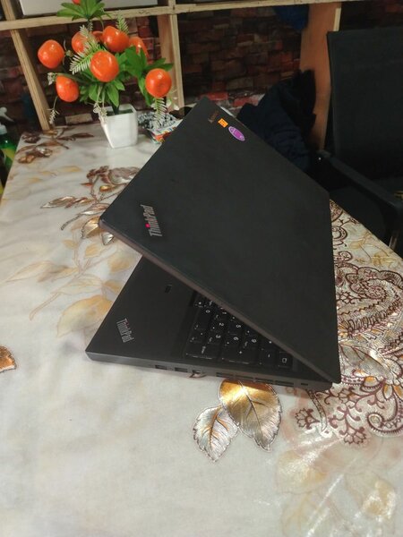 LENOVO THINKPAD CORE I7 2×BAT