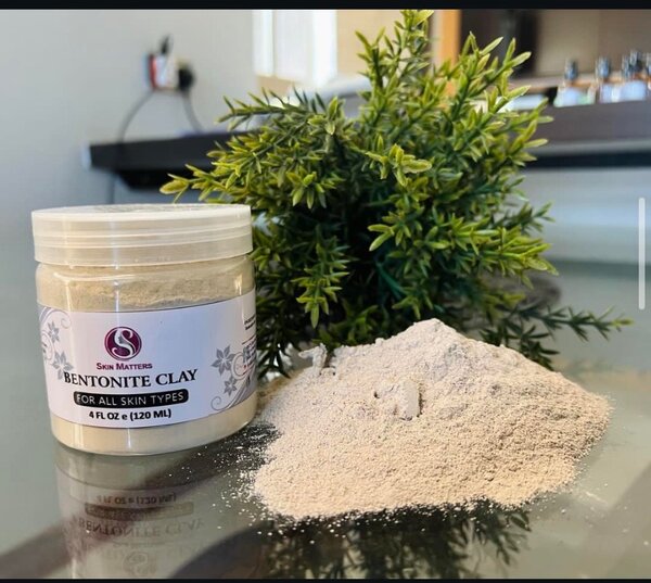 Bentonite clay