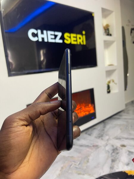 iPhone XR colis 128GB Black