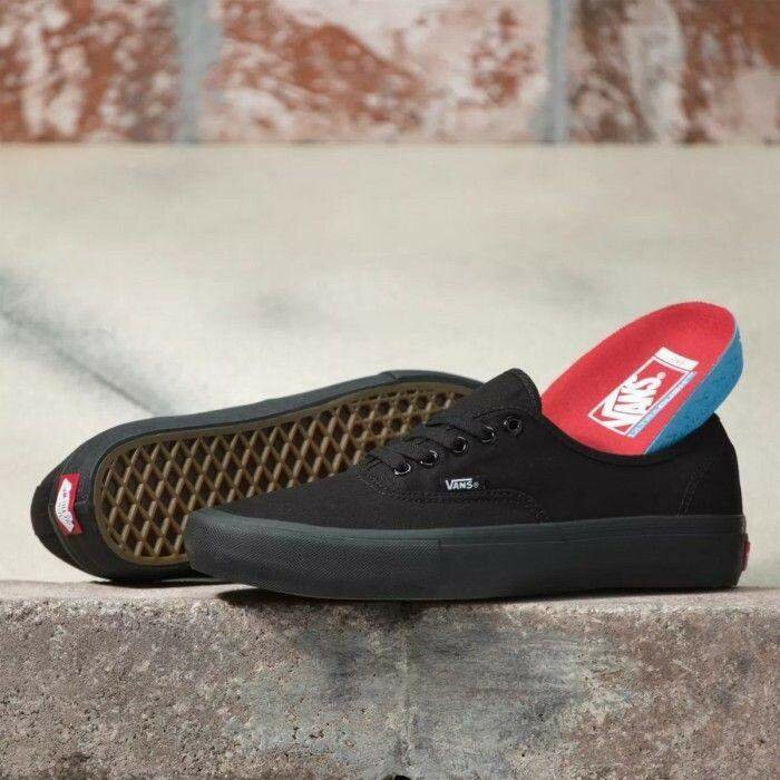 Vans Authentique