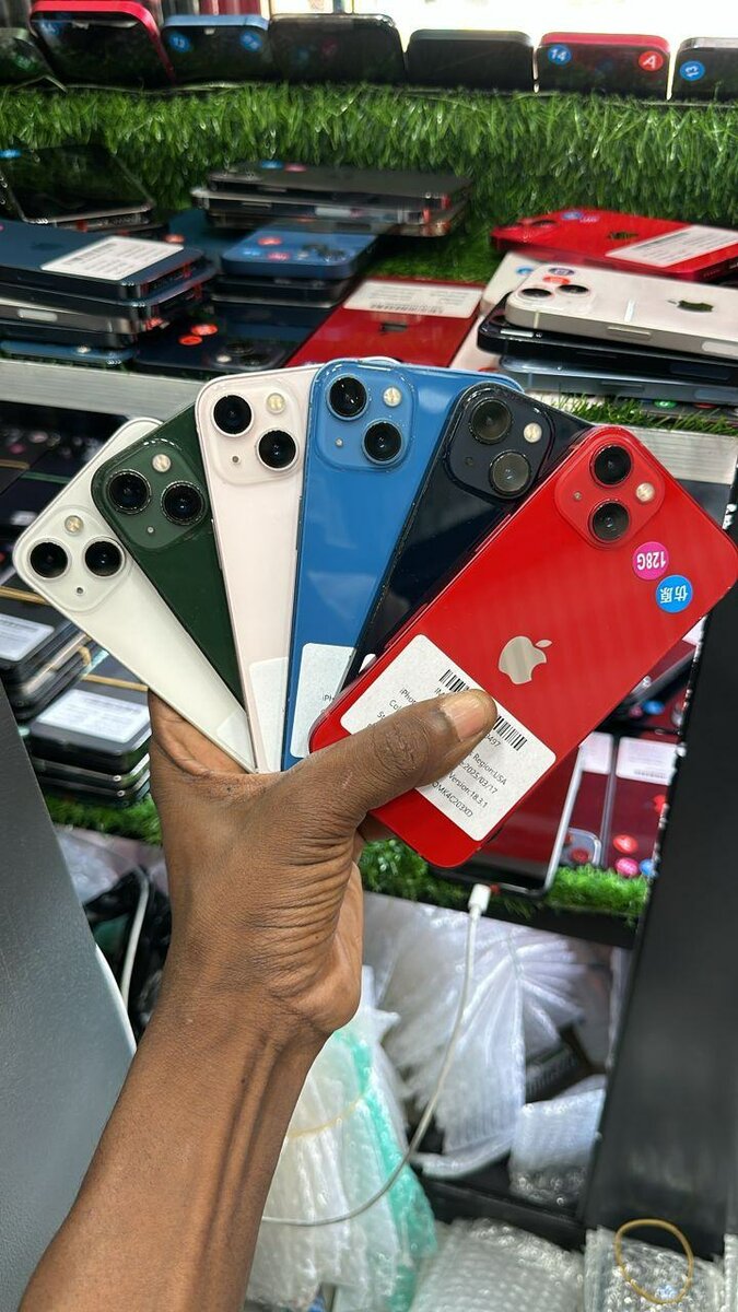 Samsung S 10 + iphone 11