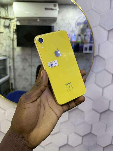 iPhone XR Jaune 64GB