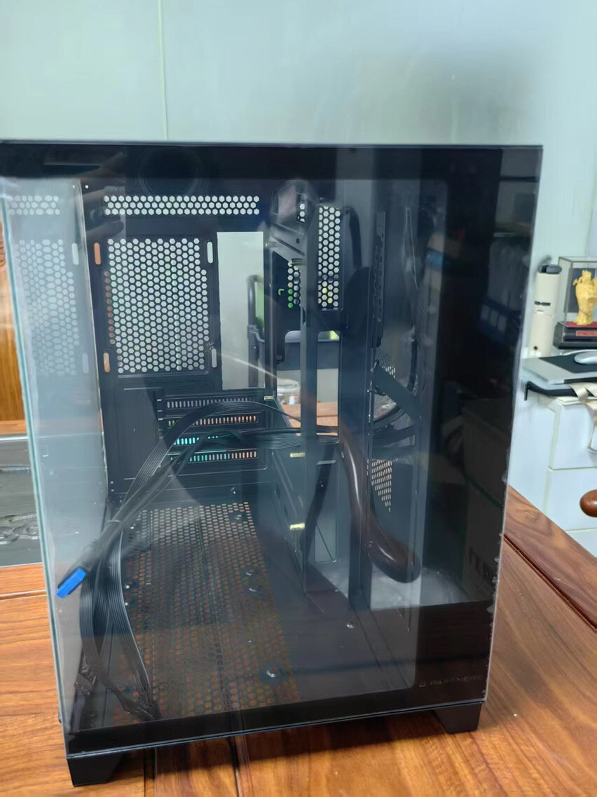 Boîtier aquarium M-ATX