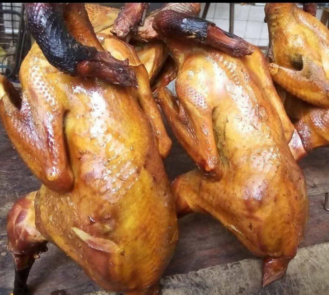 Poulet Fumé pondeuse