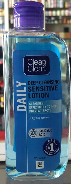 CLEAN & CLEAR DEEP CLEANSING SENSITIVE LOTION 200ML