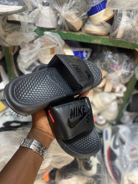 SANDAL NIKE ORIGINAL