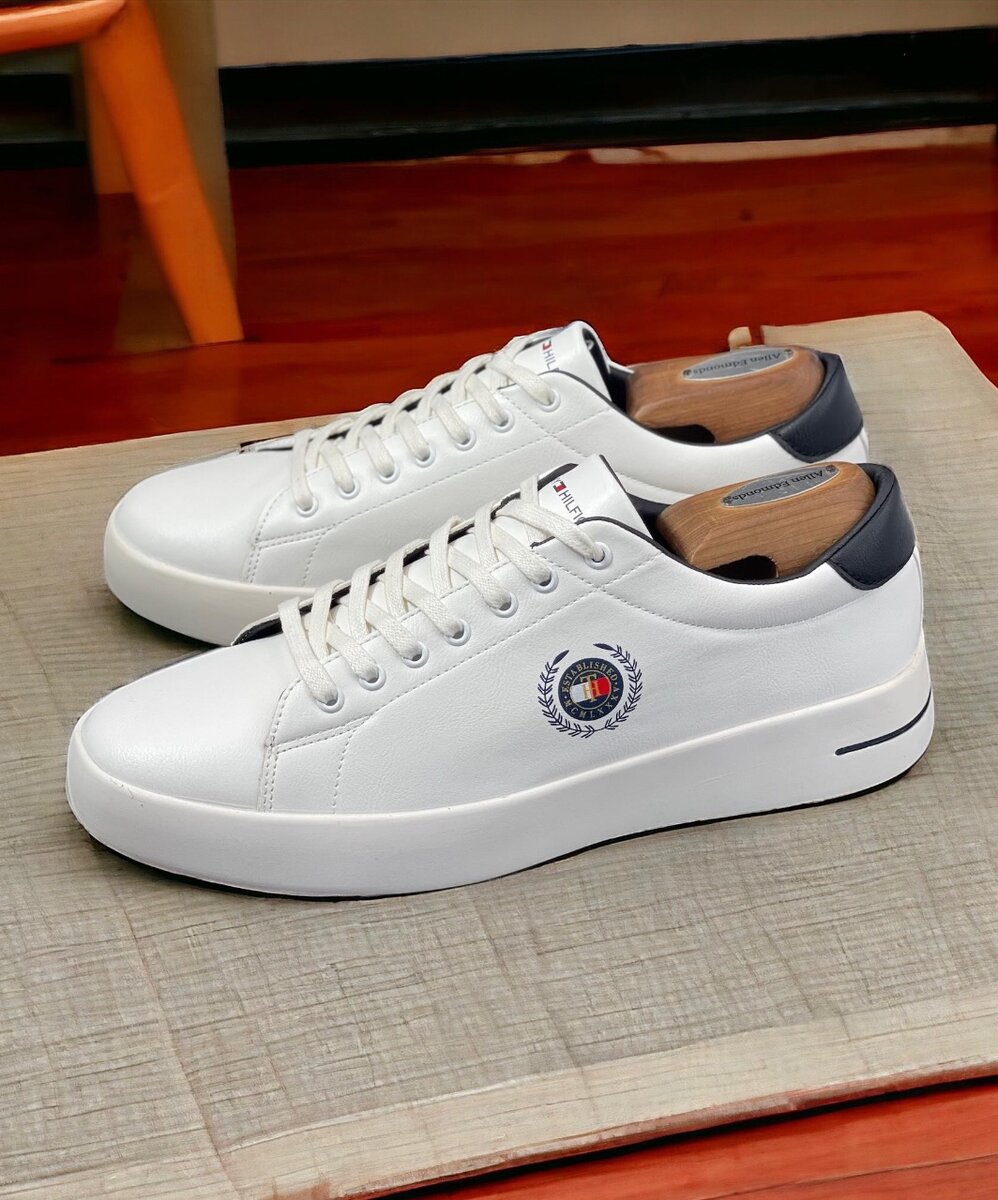 TOMMY HILFIGER CLASSIC