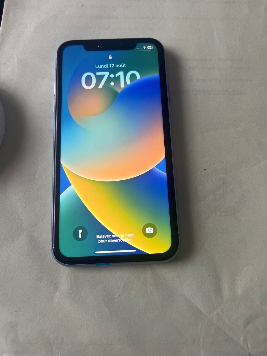 iPhone XR 64 giga importé 125mille a débattre