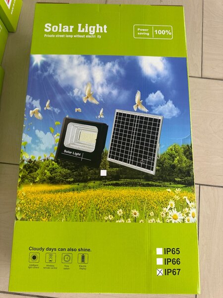 Lampe solaire de qualité.