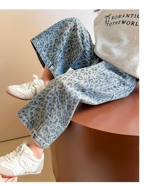 Jeans that will catch your eye!