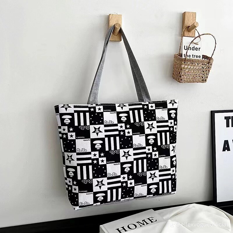 Maxi tote bag