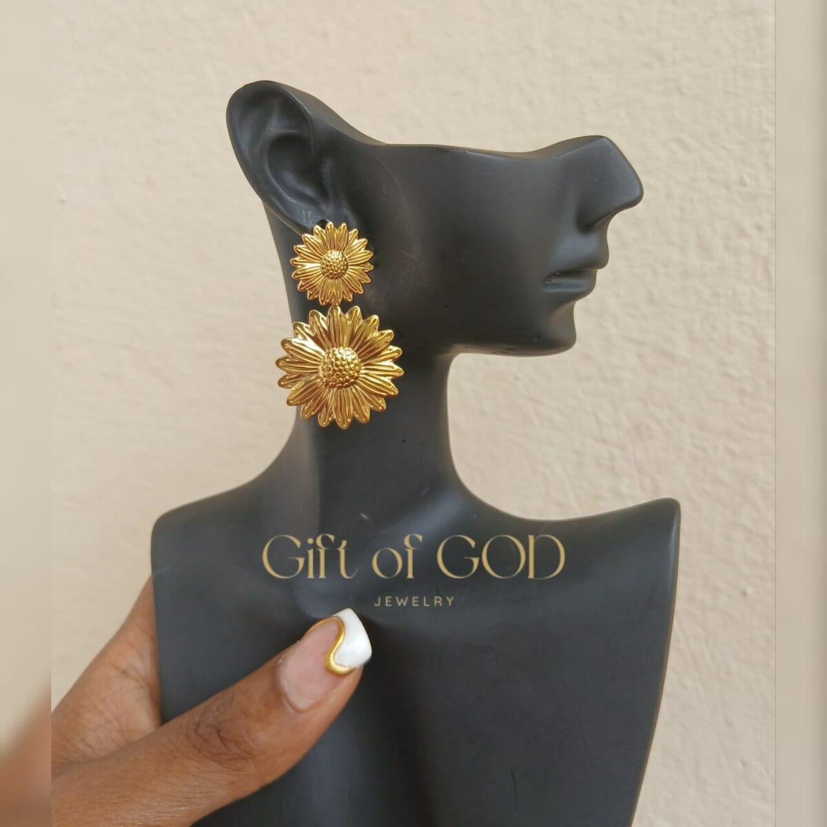 Boucles d'Oreilles Dorées Fleurs