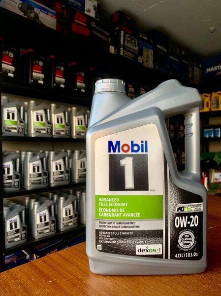 Mobil 1 0W20 Synthetic Engine Oil (CANADA)