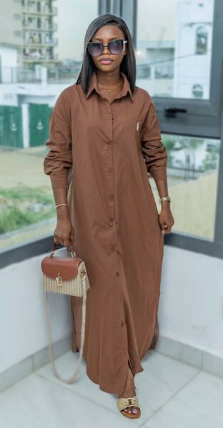 Robe chemise maxi élégante