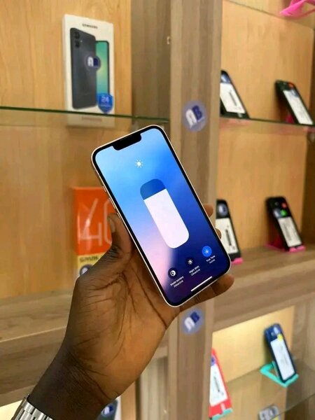 iPhone Pro 128 Go - Bleu