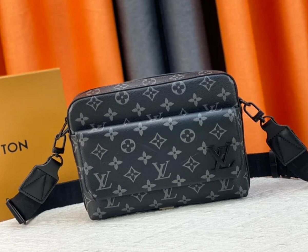 LOUIS VUITTON SIDE BAGS
