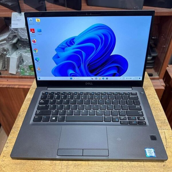 Dell Latitude 7390 - Premium Edition