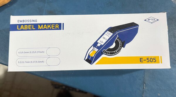 Embosseuse Étiquettes E-505