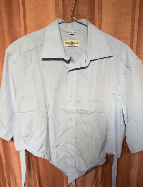 Chemise bleue décontractée