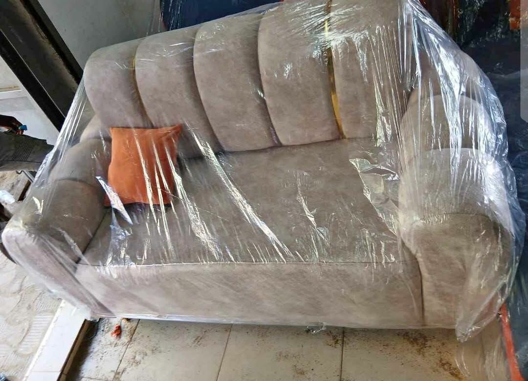 Canapé moderne en tissu gris