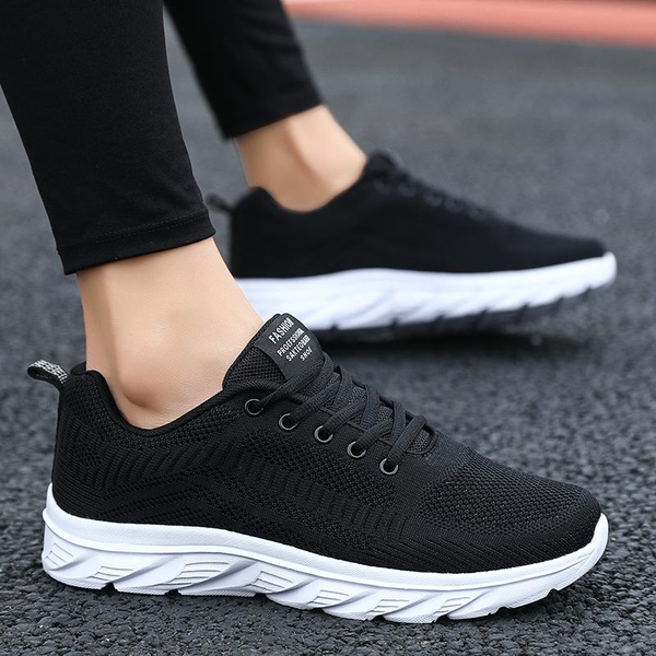 Women Sports Shoes