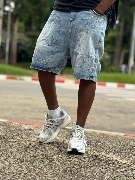 Shorts en denim style streetwear