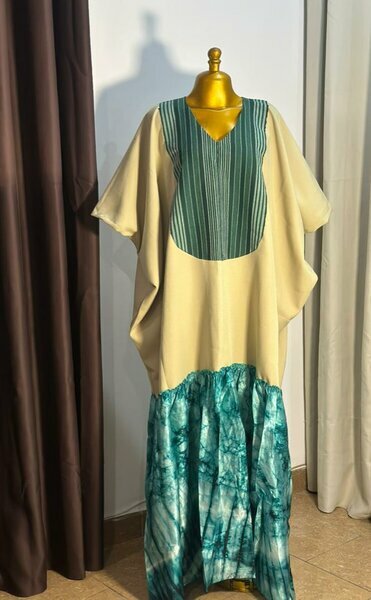 Robe caftan bleu/écru