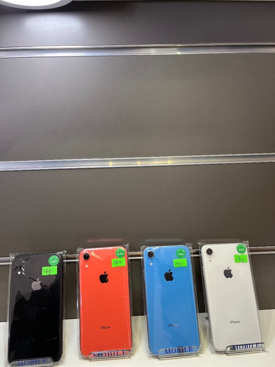 Pre-owned iPhone XR 64Gb