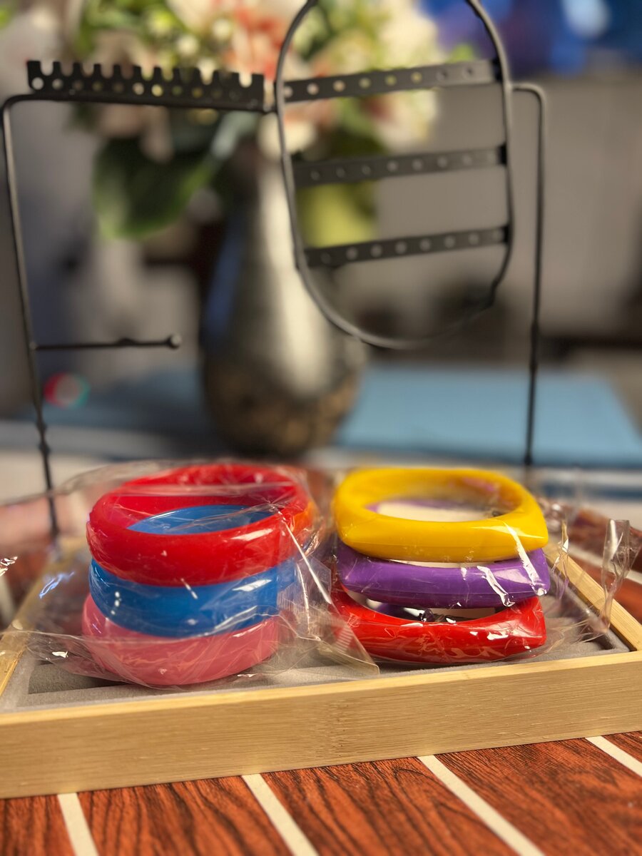 Anneaux colorés empilables