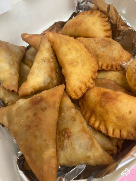 Assortiment de pastel samoussq