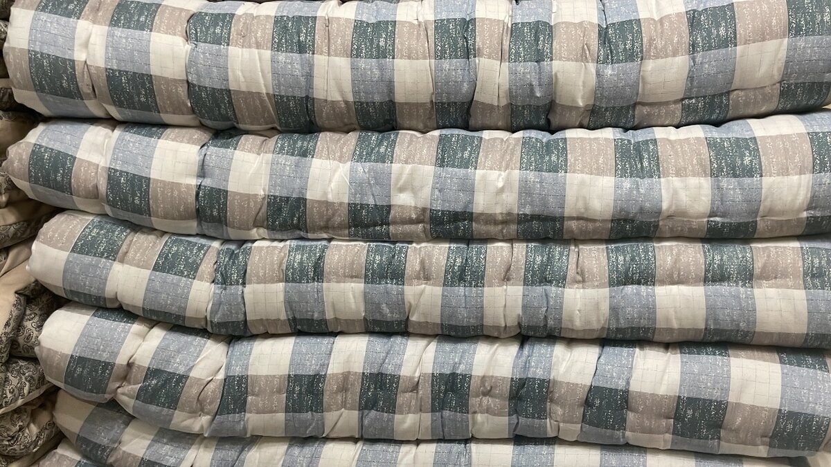 Кыргыз жуурканы, мрамор тренди, жалан жундон жасалган