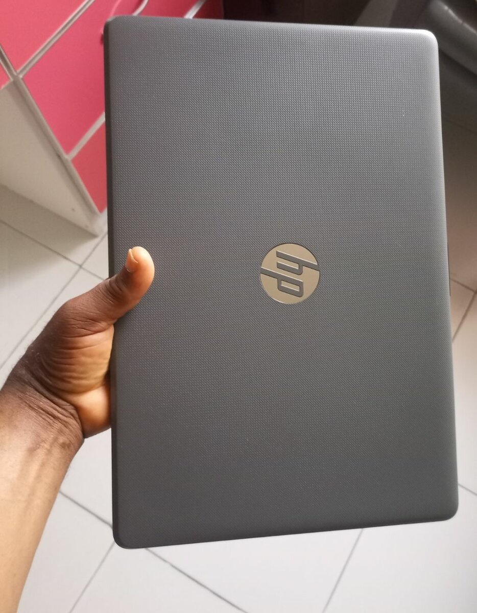 HP 15-bs0xx laptop i3  6th Gen