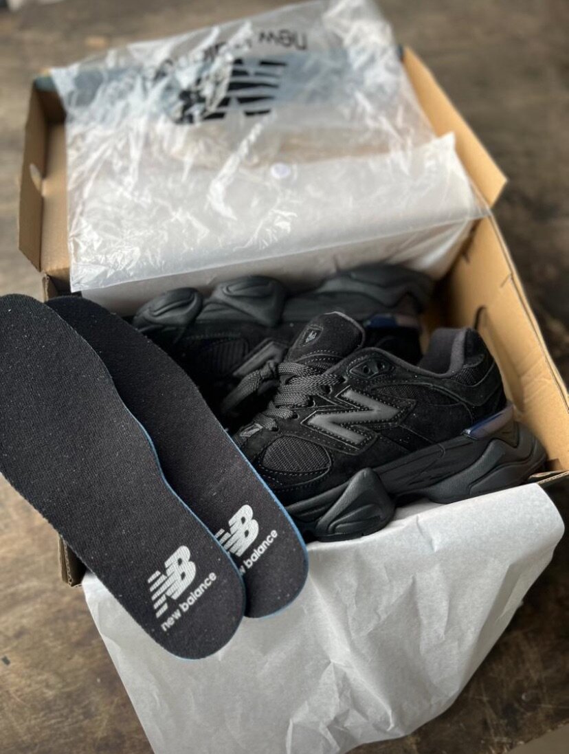 New Balance 9060