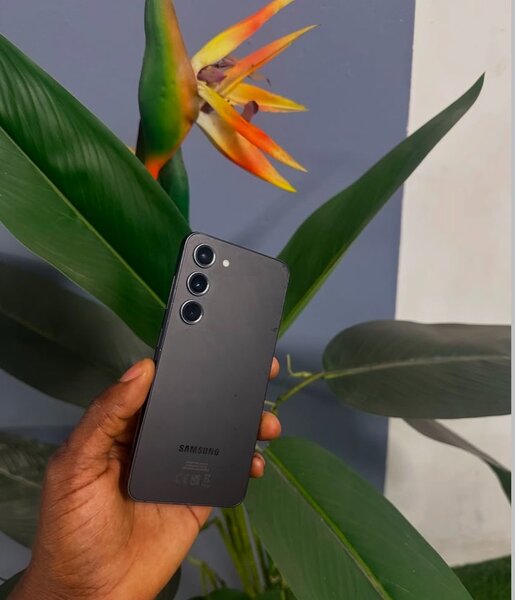 SAMSUNG GALAXY S23 128GIG