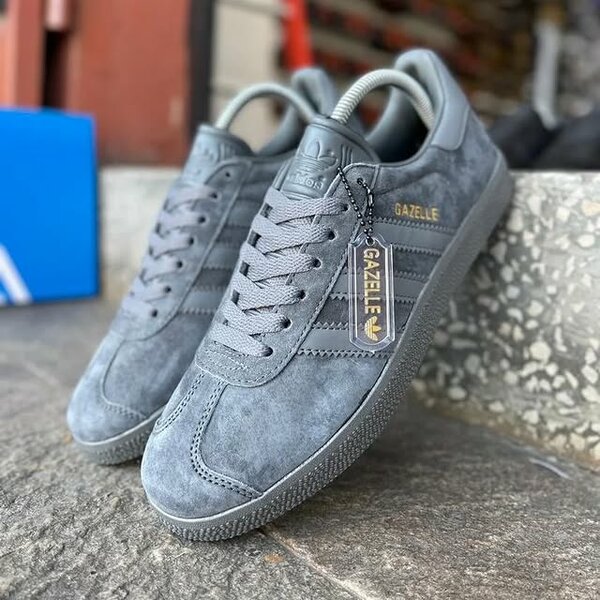 men's sneakers size 40-45