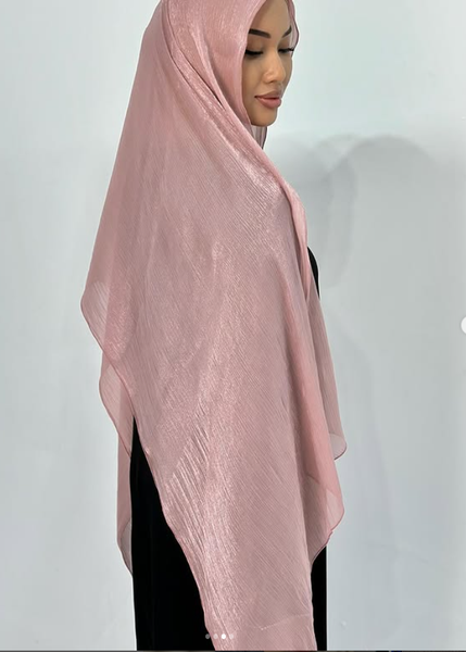 Послушный, мягкий, удобный, красивый шарф из Органзы