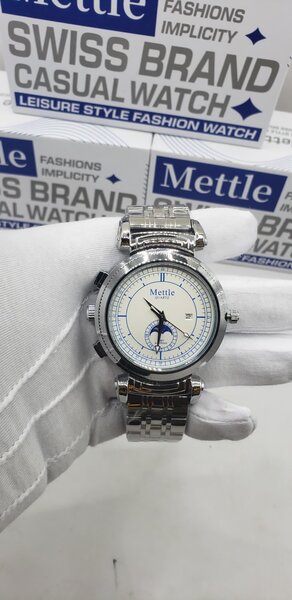 Mettle casual watches