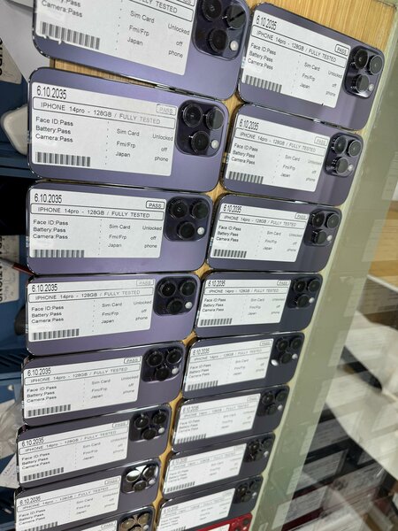 IPhone 14 pro 128Gb quasi neuf